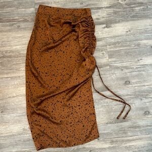 Midi skirt